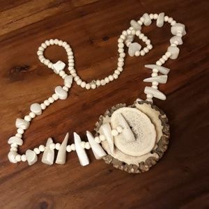 Vintage 1960 boho hippie deer antler and shell ne